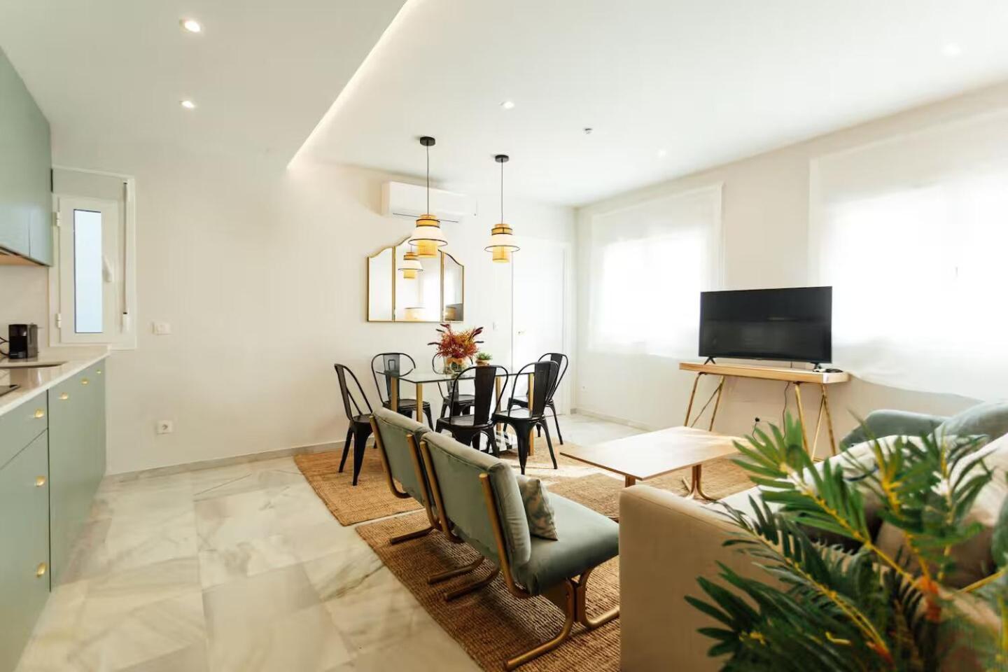 דירות סביליה Reformed And Comfy- 2Bd 2Bth- Arenal מראה חיצוני תמונה